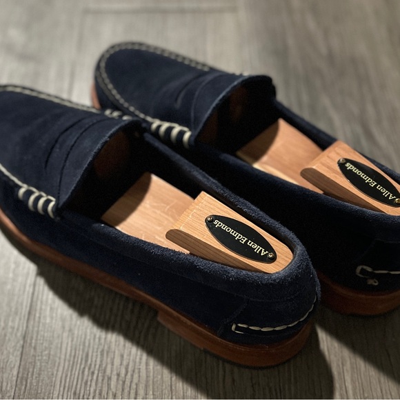Allen Edmonds Men\'s Suede Navy Sea Island Penny Loafers US 8.5 with Shoe Tree main image 5